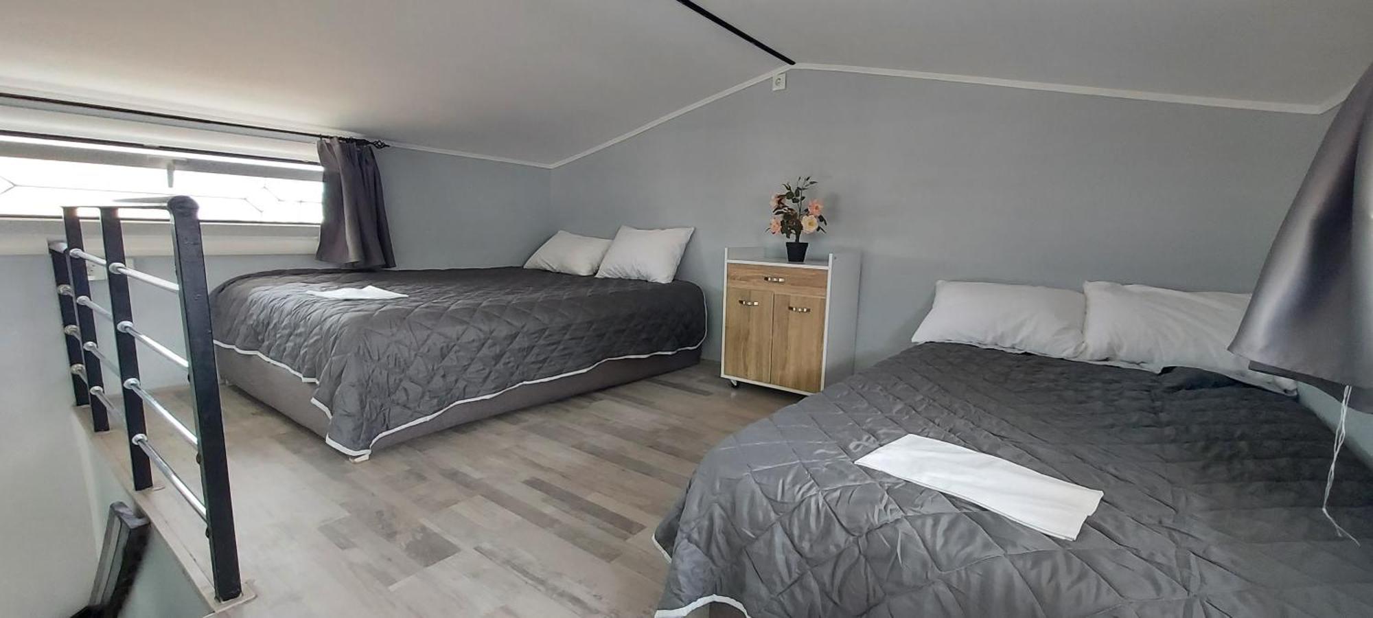 Filio'S Loft Near Airport Villa Artemida  Exterior photo
